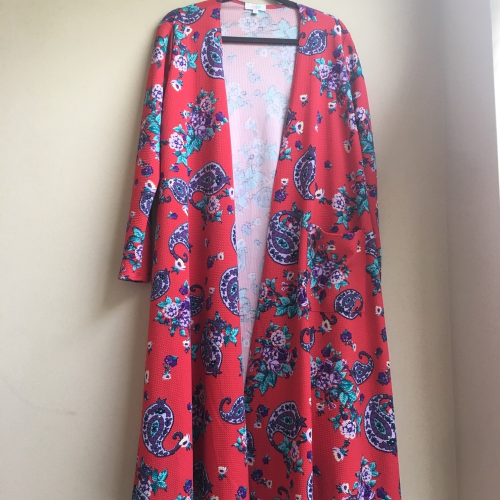 EUC LulaRoe L Sarah